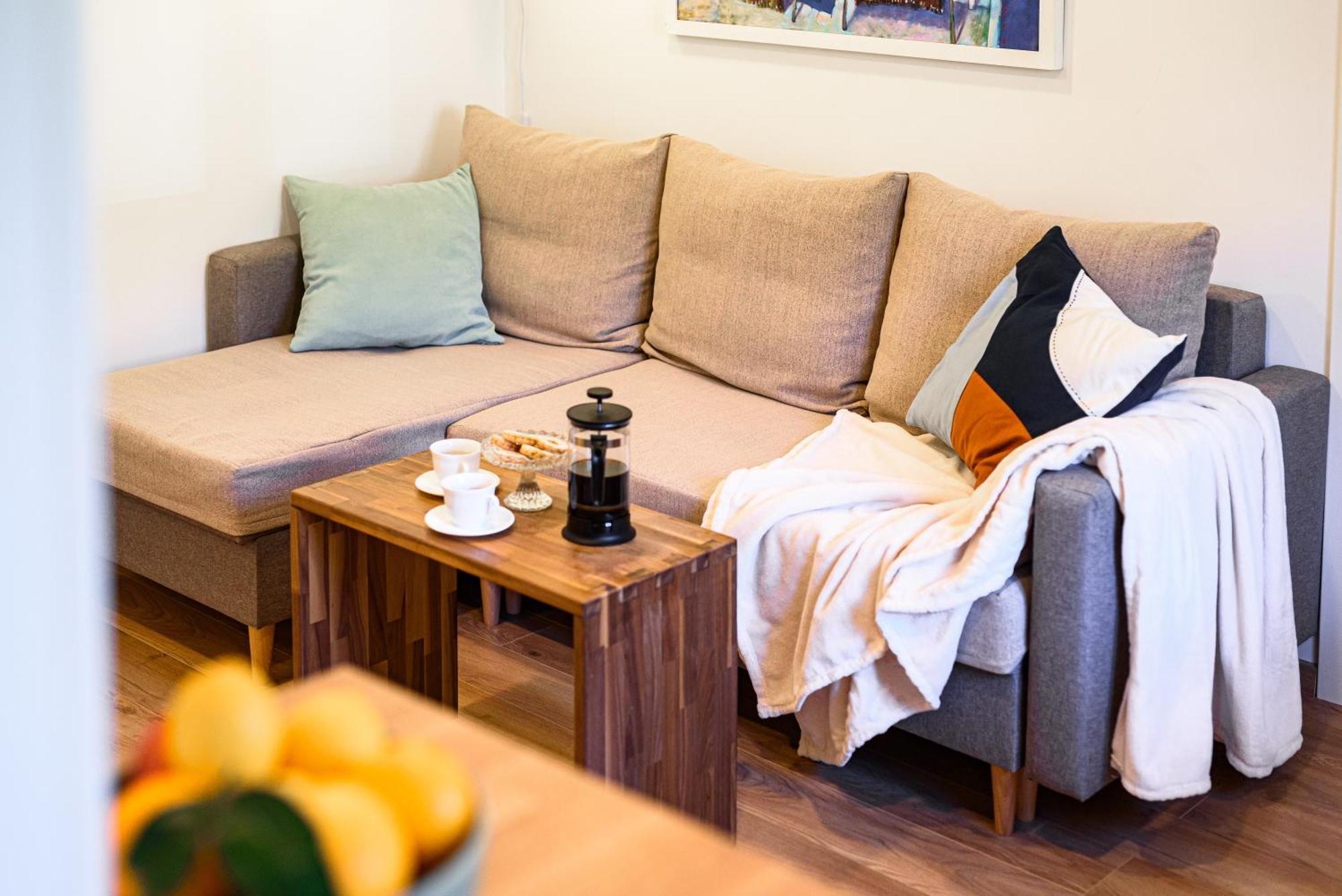 Apartment 150m To - Free Parking - Garden View *